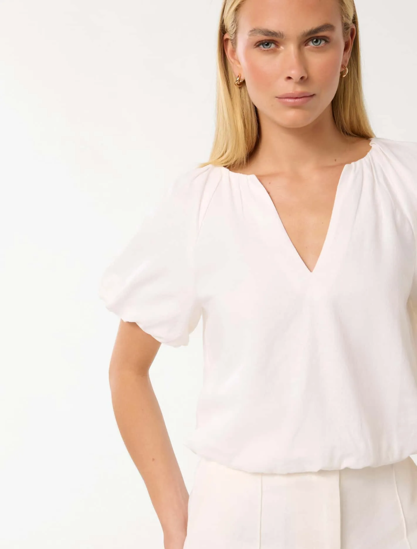 Aubree Linen Bubble Hem Top